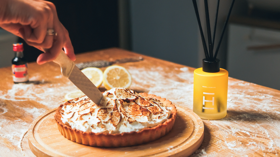 Rekomendasi Reed Diffuser untuk Dapur dan Ruang Makan: A Warm Kitchen of Lemon Pie