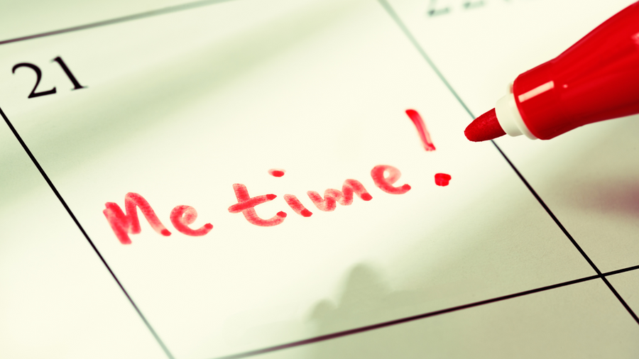 11 Ide Aktivitas Me Time yang Bisa Dilakukan di Rumah Saat Weekend