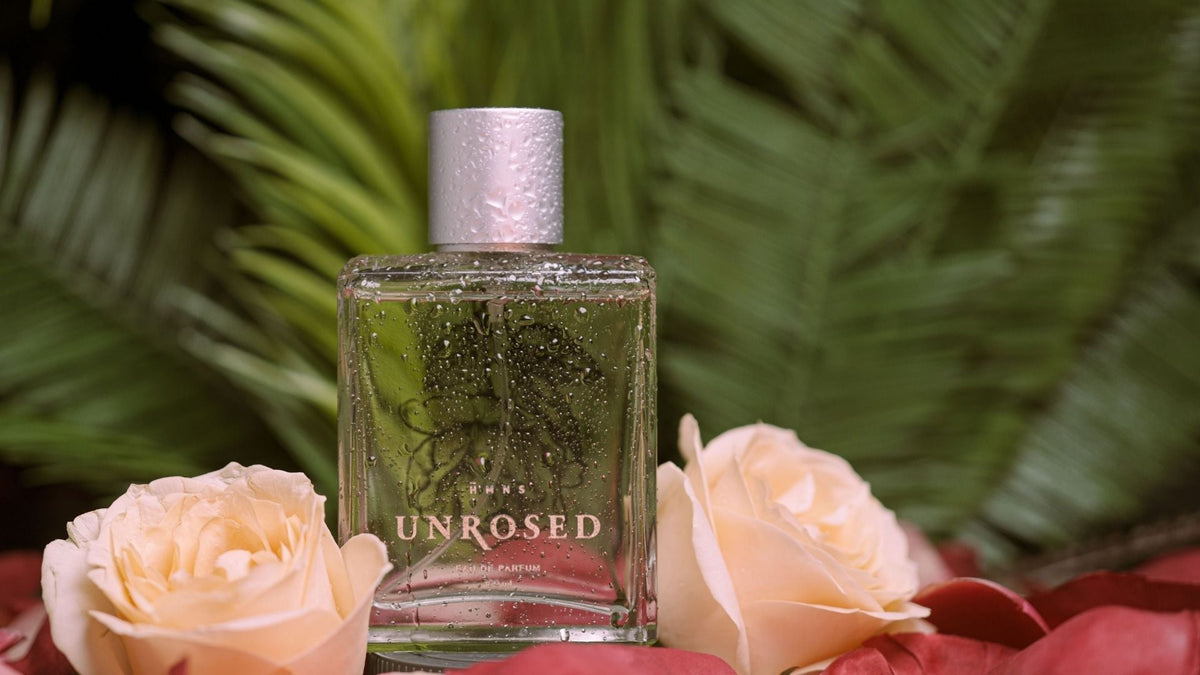 6 Rekomendasi Parfum Floral yang Tahan Lama Seharian