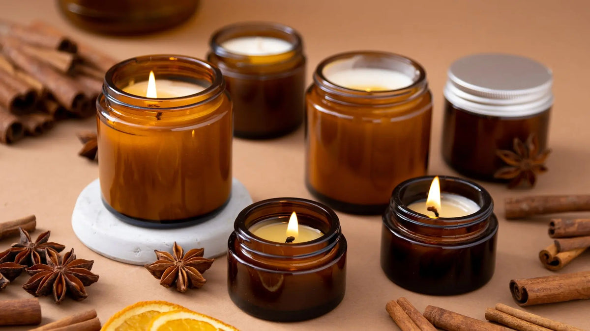 Beberapa scented candle dengan aroma berbeda