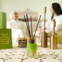 Load image into Gallery viewer, HOME of HUMANS Hampers Lebaran - Scent of Glory  140 ml